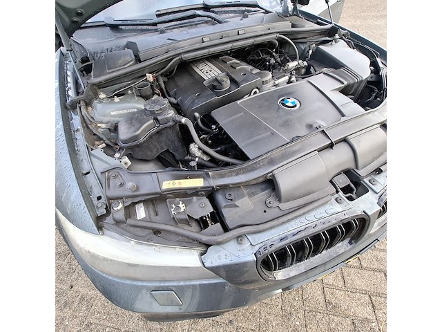 Personenauto bmw, 3-serie 320i, grijs, bouwjaar 2009 - afbeelding 33 van  44
