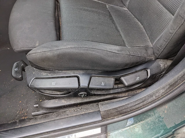 Personenauto bmw, 3-serie 328i, groen, bouwjaar 1998 - afbeelding 22 van  55