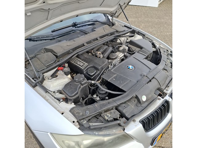 Personenauto bmw, 3-serie touring 318i business line, grijs, bouwjaar 2007 - afbeelding 28 van  40