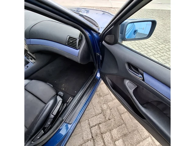 Personenauto bmw, 3-serie touring 320d, blauw, bouwjaar 2002 - afbeelding 19 van  45