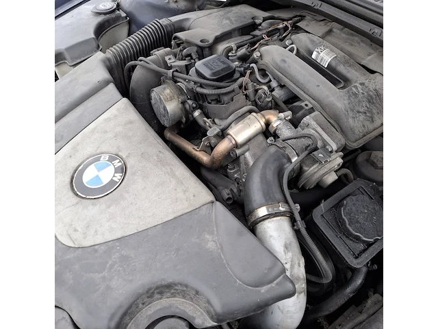 Personenauto bmw, 3-serie touring 320d, blauw, bouwjaar 2002 - afbeelding 36 van  45