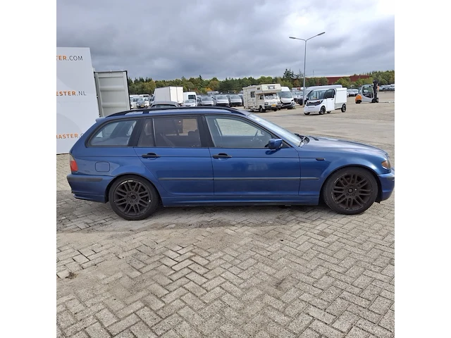 Personenauto bmw, 3-serie touring 320d, blauw, bouwjaar 2002 - afbeelding 34 van  45