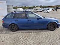 Personenauto bmw, 3-serie touring 320d, blauw, bouwjaar 2002 - afbeelding 34 van  45