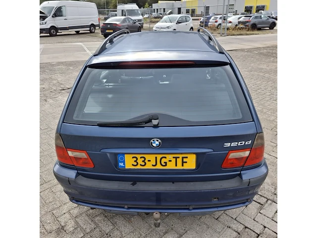 Personenauto bmw, 3-serie touring 320d, blauw, bouwjaar 2002 - afbeelding 42 van  45