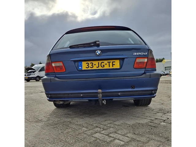 Personenauto bmw, 3-serie touring 320d, blauw, bouwjaar 2002 - afbeelding 43 van  45