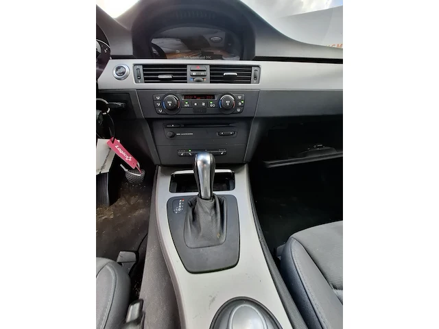 Personenauto bmw, 3-serie touring 325 xi, bouwjaar 2006 - afbeelding 15 van  34