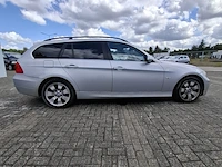 Personenauto bmw, 3-serie touring 325 xi, bouwjaar 2006 - afbeelding 31 van  34
