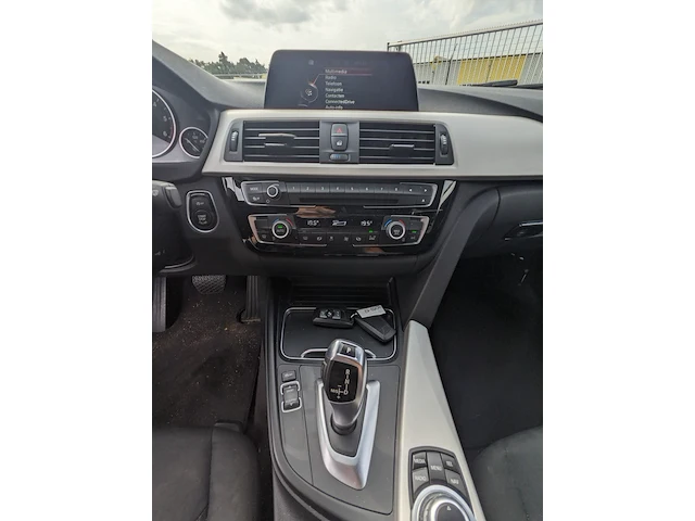 Personenauto bmw, 320, bouwjaar 2015 - afbeelding 22 van  73