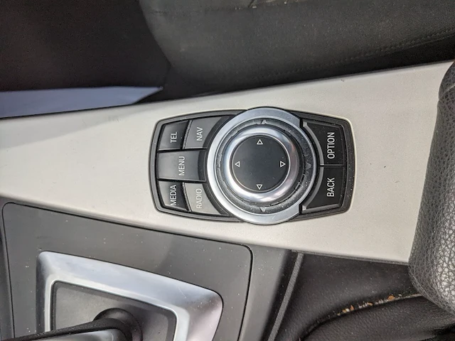 Personenauto bmw, 320, bouwjaar 2015 - afbeelding 28 van  73