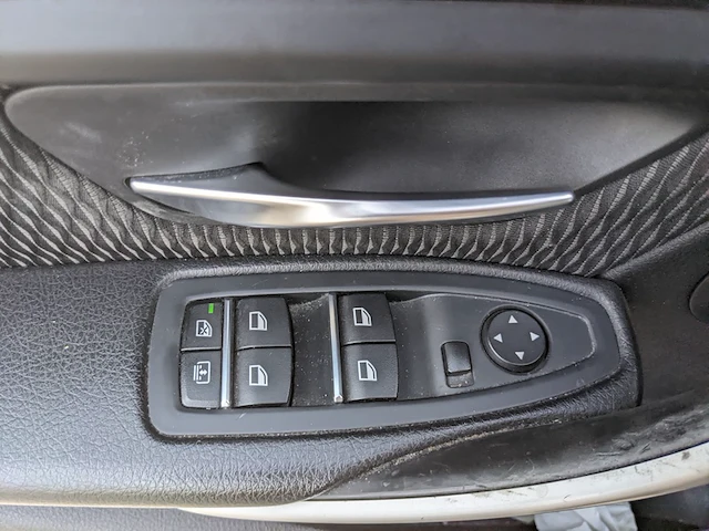 Personenauto bmw, 320, bouwjaar 2015 - afbeelding 30 van  73