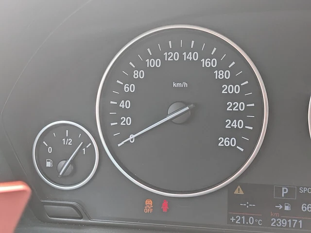 Personenauto bmw, 320i high executive, zwart, bouwjaar 2001 - afbeelding 17 van  53