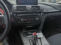 Personenauto bmw, 320i high executive, zwart, bouwjaar 2001 - afbeelding 19 van  53