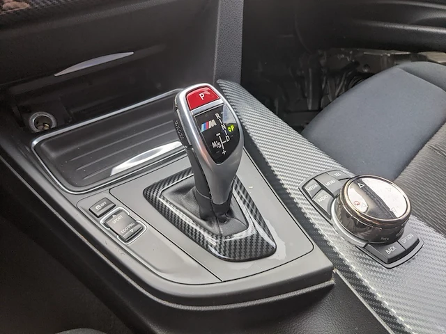 Personenauto bmw, 320i high executive, zwart, bouwjaar 2001 - afbeelding 24 van  53