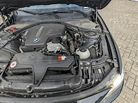 Personenauto bmw, 320i high executive, zwart, bouwjaar 2001 - afbeelding 32 van  53