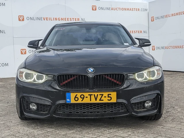 Personenauto bmw, 320i high executive, zwart, bouwjaar 2001 - afbeelding 47 van  53