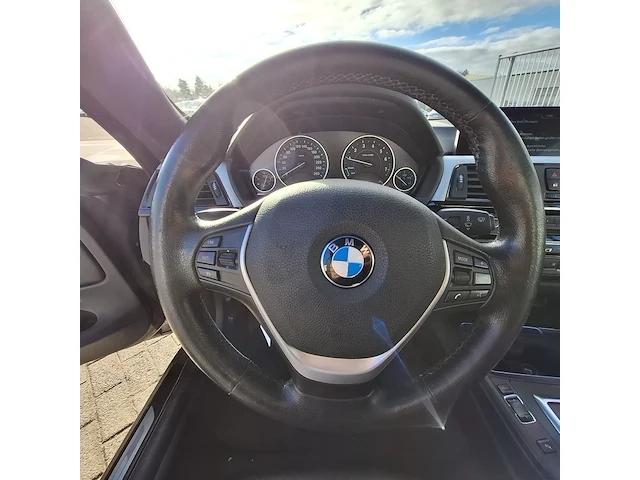 Personenauto bmw, 440i cabrio, zwart, bouwjaar 2016 - afbeelding 11 van  47