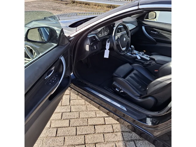 Personenauto bmw, 440i cabrio, zwart, bouwjaar 2016 - afbeelding 9 van  47