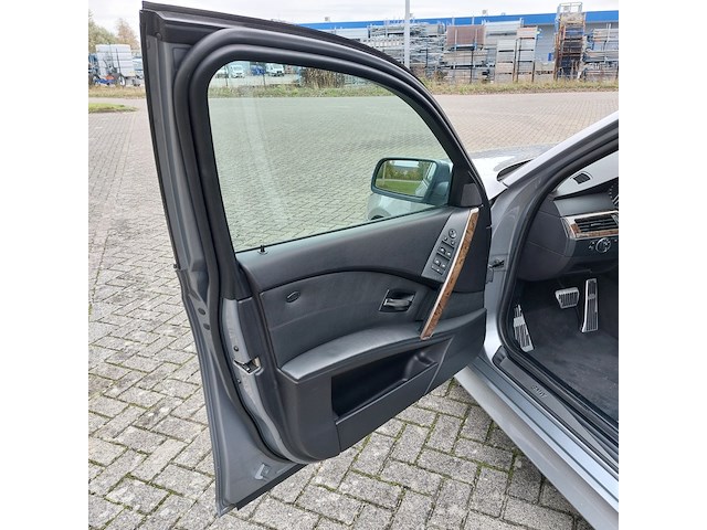 Personenauto, bmw, 5-serie 2.5 525 touring, 2004 - afbeelding 23 van  142