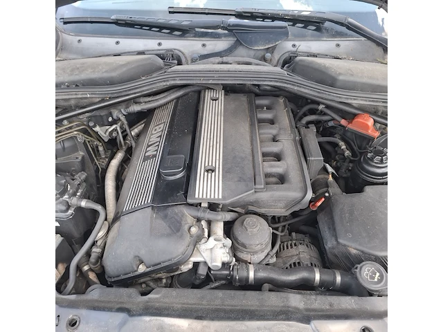 Personenauto bmw, 5-serie touring 525i executive, bouwjaar 2005 - afbeelding 25 van  40