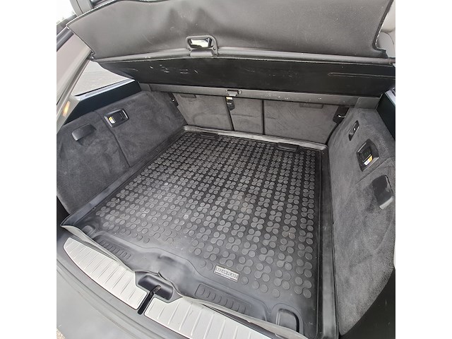 Personenauto bmw, 5-serie touring 528i, zwart, bouwjaar 2012 - afbeelding 17 van  50