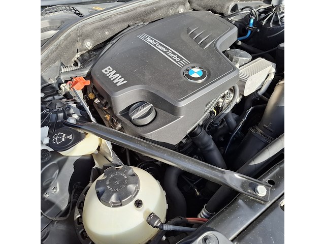 Personenauto bmw, 5-serie touring 528i, zwart, bouwjaar 2012 - afbeelding 39 van  50