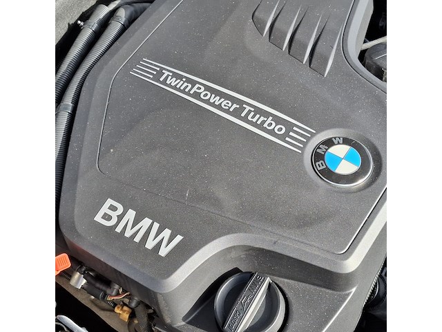 Personenauto bmw, 5-serie touring 528i, zwart, bouwjaar 2012 - afbeelding 40 van  50