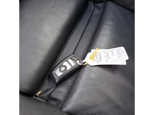 Personenauto bmw, 5-serie touring 528i, zwart, bouwjaar 2012 - afbeelding 44 van  50