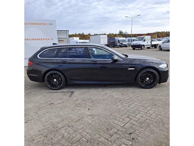 Personenauto bmw, 5-serie touring 528i, zwart, bouwjaar 2012 - afbeelding 34 van  50