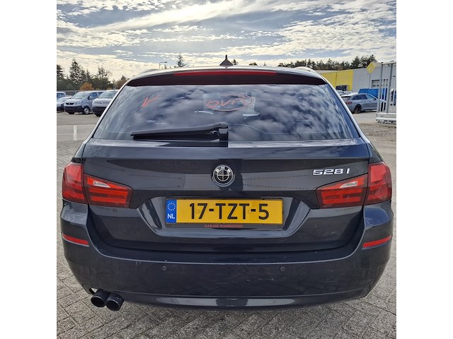 Personenauto bmw, 5-serie touring 528i, zwart, bouwjaar 2012 - afbeelding 47 van  50