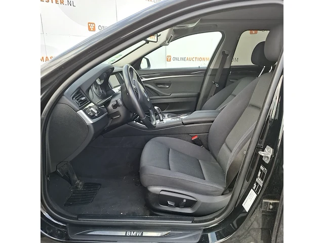 Personenauto bmw, 520d - afbeelding 7 van  34
