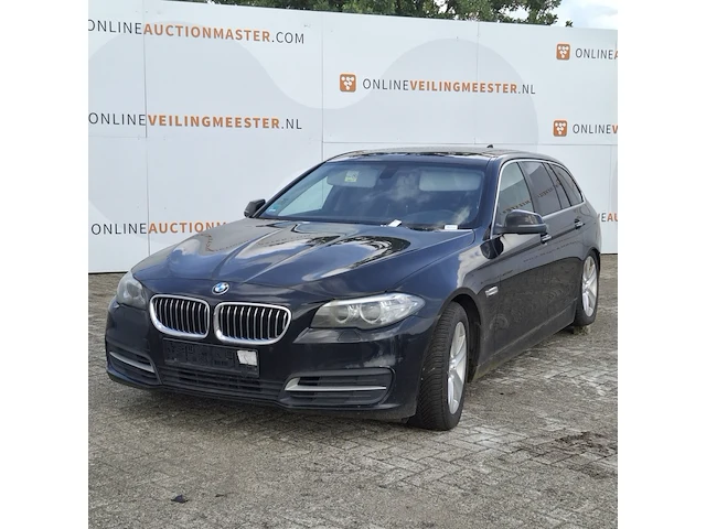 Personenauto bmw, 520d - afbeelding 1 van  34
