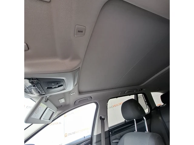 Personenauto bmw, 520d - afbeelding 15 van  34