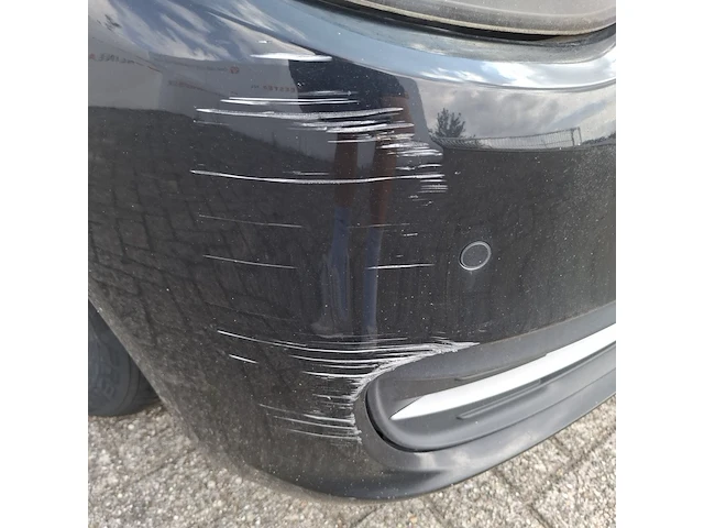 Personenauto bmw, 520d - afbeelding 24 van  34