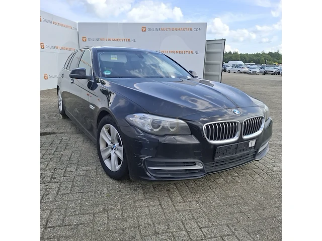 Personenauto bmw, 520d - afbeelding 23 van  34