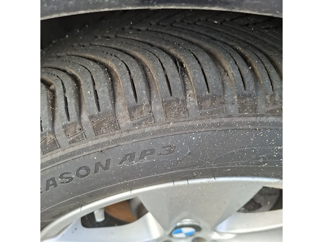 Personenauto bmw, 520d - afbeelding 34 van  34