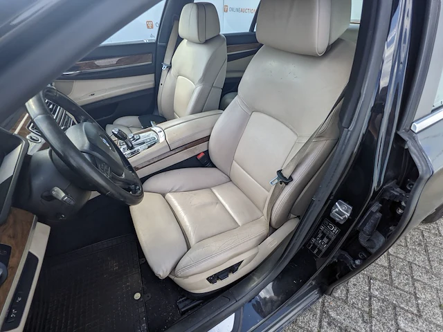 Personenauto bmw, 7-serie , bouwjaar 2009 - afbeelding 27 van  49