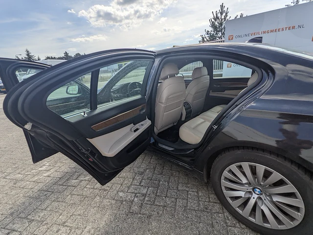 Personenauto bmw, 7-serie , bouwjaar 2009 - afbeelding 28 van  49