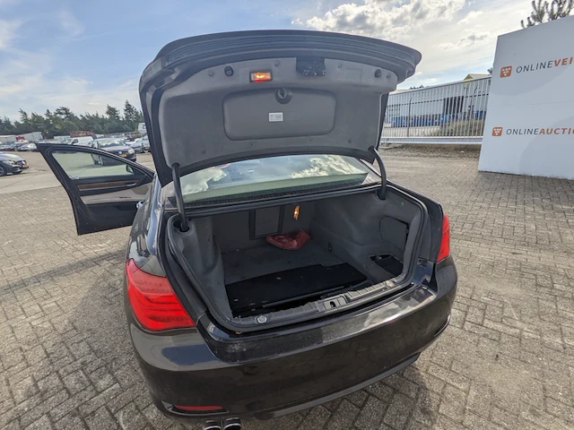 Personenauto bmw, 7-serie , bouwjaar 2009 - afbeelding 30 van  49