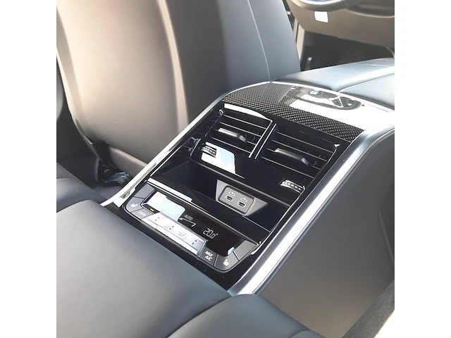 Personenauto bmw, 8-serie m8 competition gran coupé, bouwjaar 2021 - afbeelding 22 van  48