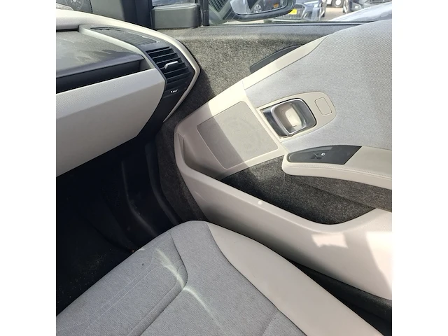Personenauto bmw, i3 s iperformance 94ah 33 kwh, wit, bouwjaar 2018 - afbeelding 25 van  50