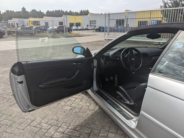 Personenauto bmw, m3 cabriolet, grijs, bouwjaar 2001 - afbeelding 3 van  45
