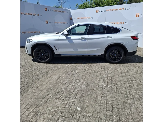 Personenauto bmw, x4 x-drive 20i high executive, bouwjaar 2021 - afbeelding 2 van  39