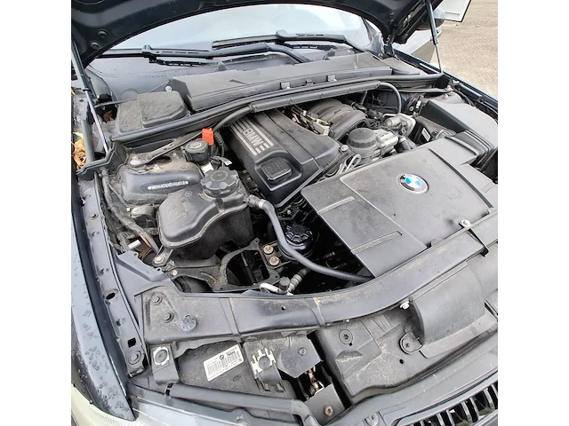 Personenauto, bmw, zwart, 2006 - afbeelding 44 van  48
