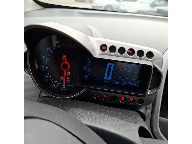 Personenauto chevrolet, aveo, 2012 - afbeelding 9 van  39