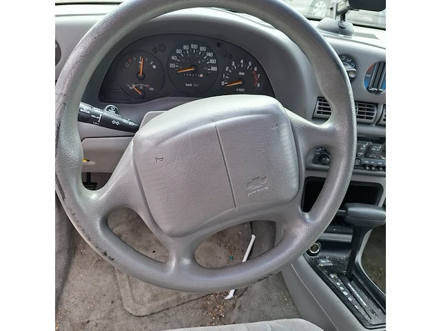 Personenauto chevrolet, lumina 3.1 v6 a, rood, 1997 - afbeelding 2 van  27