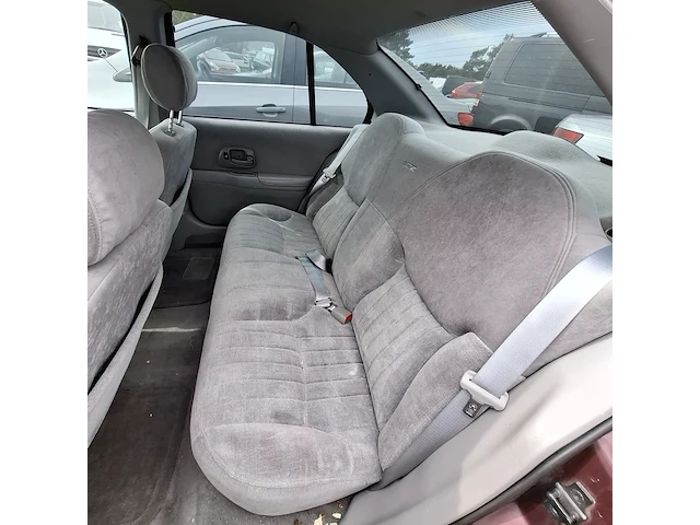 Personenauto chevrolet, lumina 3.1 v6 a, rood, 1997 - afbeelding 8 van  27