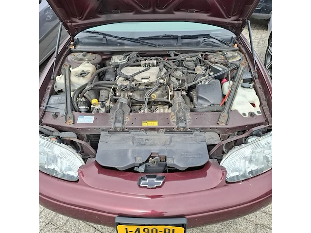 Personenauto chevrolet, lumina 3.1 v6 a, rood, 1997 - afbeelding 11 van  27