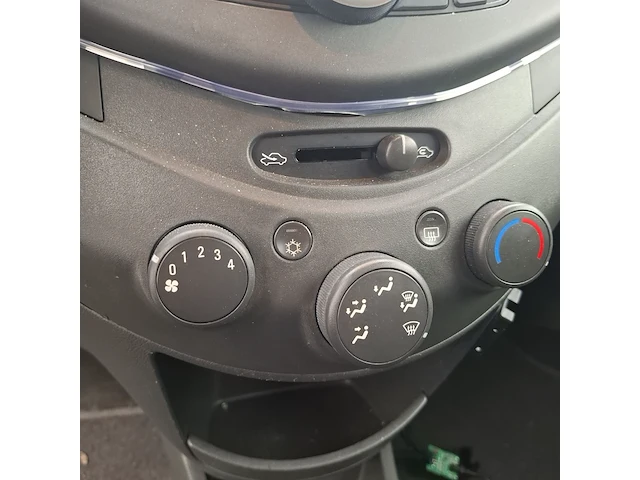 Personenauto, chevrolet, spark 1.0 16v bi-fuel, 2012 - afbeelding 14 van  41