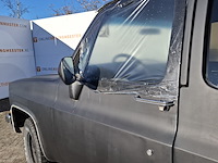 Personenauto, chevrolet, suburban , 1981 - afbeelding 2 van  30