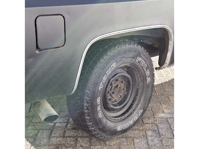 Personenauto, chevrolet, suburban , 1981 - afbeelding 7 van  30